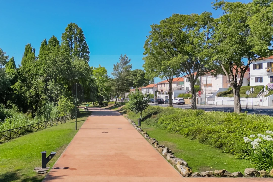 Moradia T3 para Venda em Queluz e Belas Foto 51