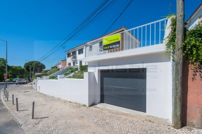 Moradia T3 para Venda em Queluz e Belas