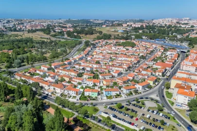 Moradia T3 para Venda em Queluz e Belas