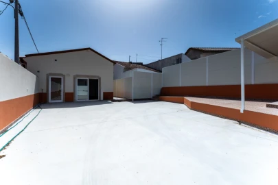 Moradia T3 para Venda em Benedita