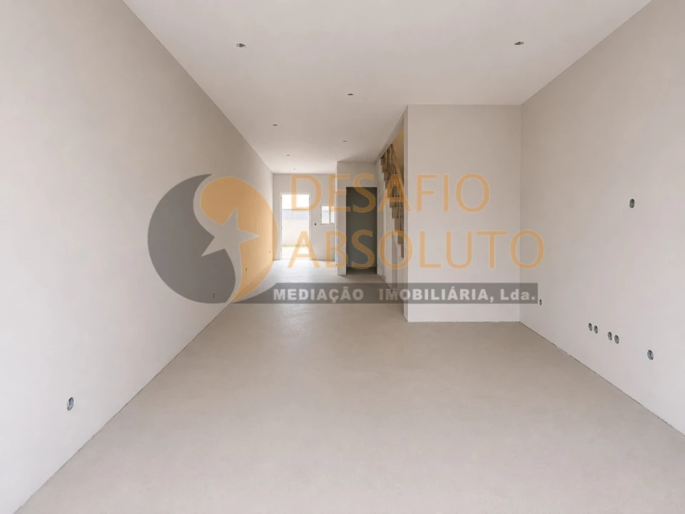 Moradia T3 para Venda em Quinta do Conde Foto 5