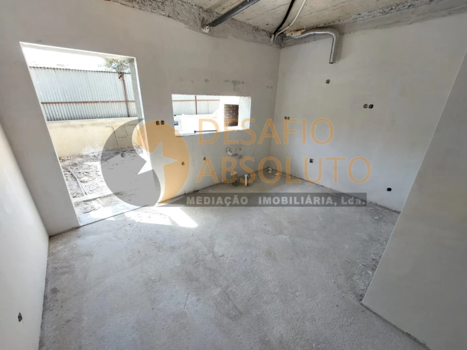 Moradia T3 para Venda em Quinta do Conde Foto 8