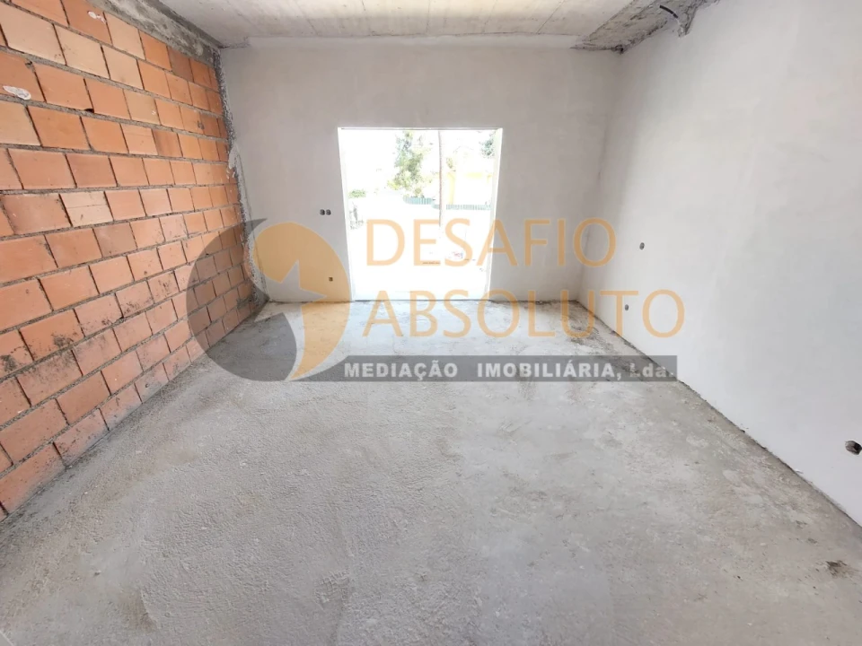 Moradia T3 para Venda em Quinta do Conde Foto 15