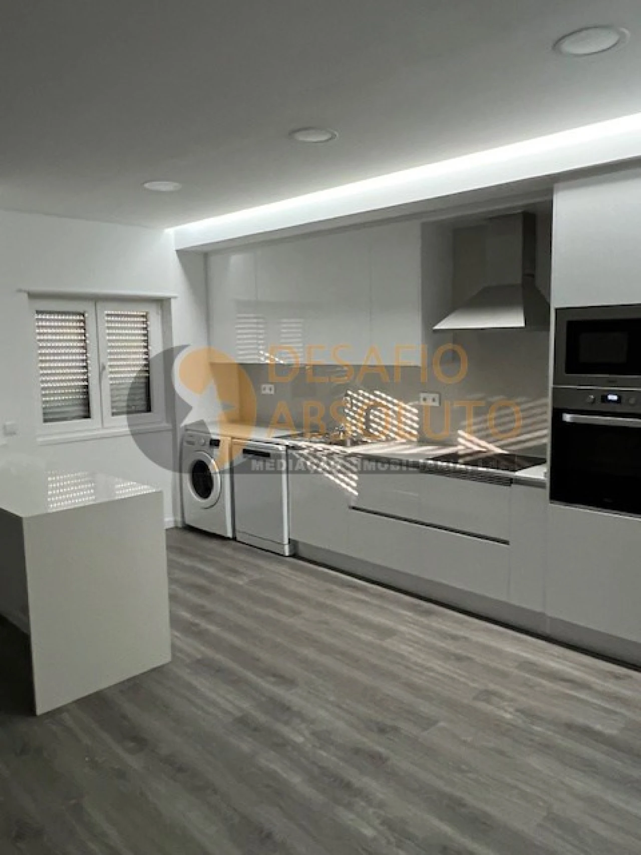 Apartamento T2 para Venda em Corroios Foto 3