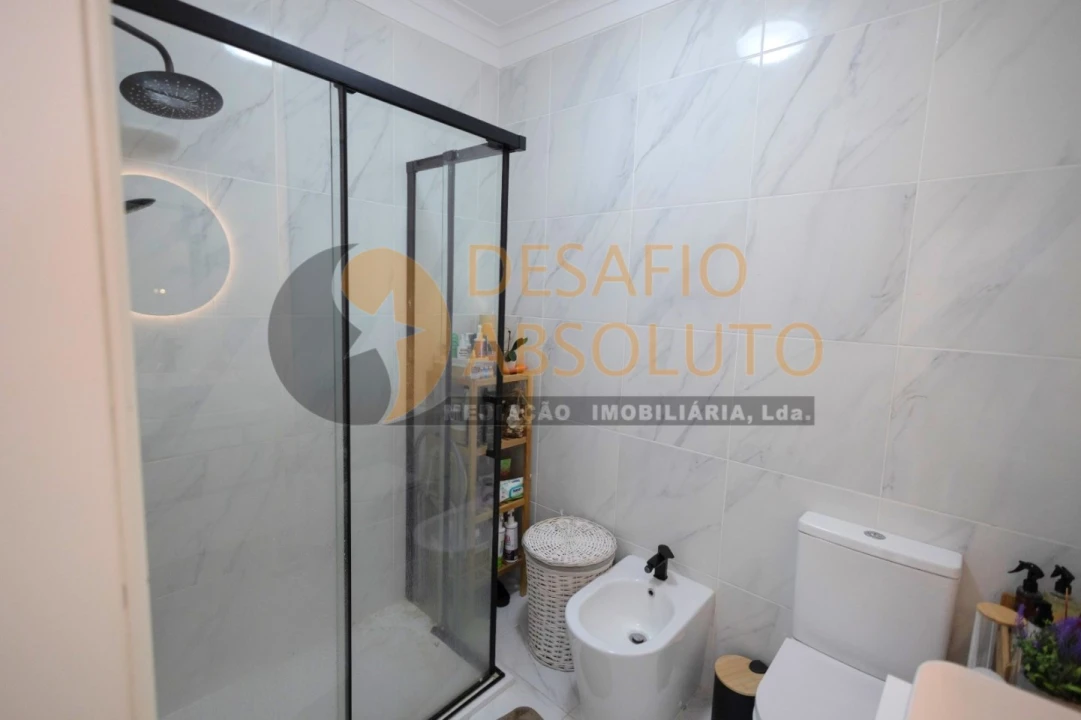 Apartamento T3 para Venda em Baixa da Banheira e Vale da Amoreira Foto 12