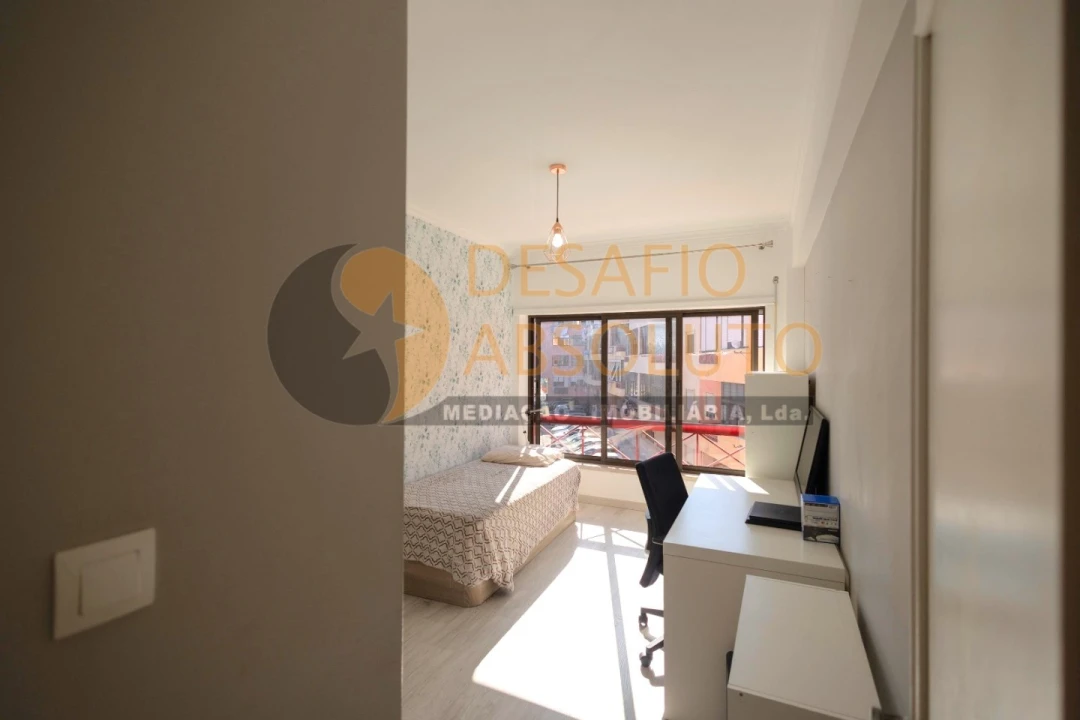 Apartamento T3 para Venda em Baixa da Banheira e Vale da Amoreira Foto 15