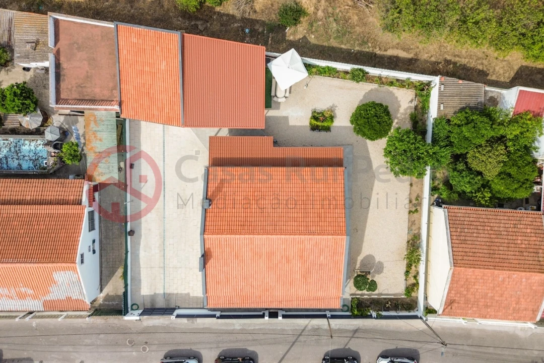 Moradia T4 para Venda em Santo Antonio da Charneca Foto 72