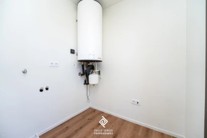 Apartamento T1 para Venda em Arcozelo