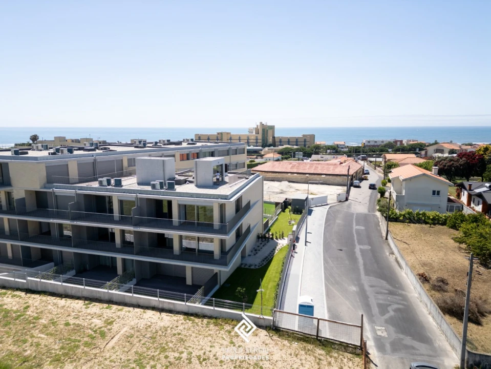 Apartamento T3 para Venda em São Felix da Marinha Foto 4