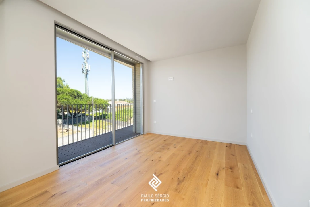 Apartamento T3 para Venda em São Felix da Marinha Foto 14