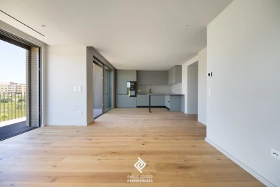 Apartamento T3 para Venda em São Felix da Marinha