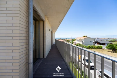 Apartamento T3 para Venda em São Felix da Marinha