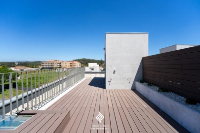 Apartamento T3 para Venda em São Felix da Marinha