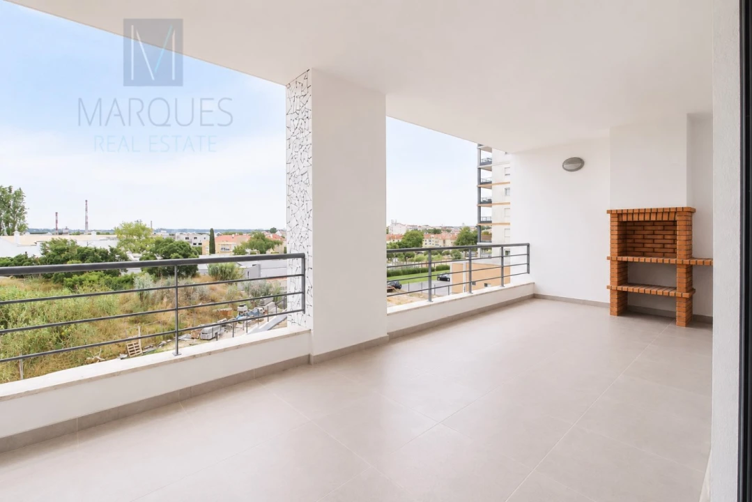 Apartamento T3 para Venda em Seixal, Arrentela e Aldeia de Paio Pires Foto 11