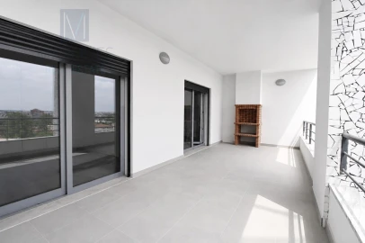 Apartamento T3 para Venda em Seixal, Arrentela e Aldeia de Paio Pires