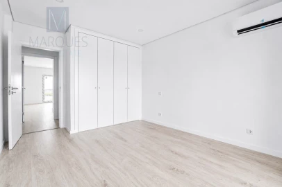 Apartamento T3 para Venda em Seixal, Arrentela e Aldeia de Paio Pires