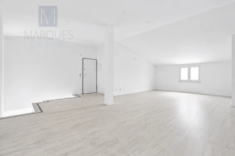 Apartamento T3 para Venda em Seixal, Arrentela e Aldeia de Paio Pires Foto 11