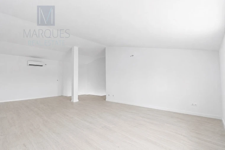 Apartamento T3 para Venda em Seixal, Arrentela e Aldeia de Paio Pires Foto 12