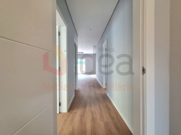 Moradia T3 para Venda em Fernao Ferro