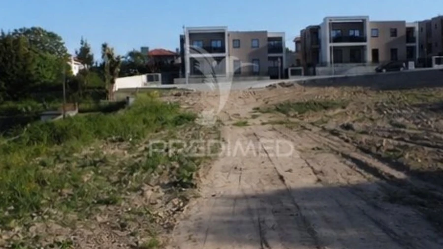Terreno para Venda em Alheira e Igreja Nova