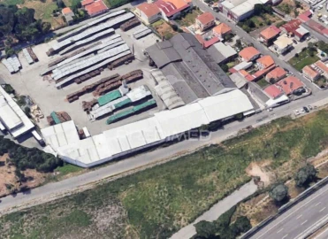 Armazém para Venda em São Paio de Oleiros