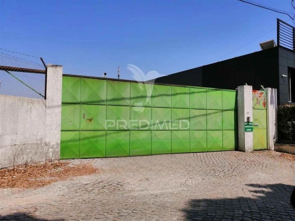 Armazém para Venda em São Paio de Oleiros Foto 6
