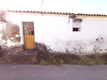 Moradia T1 para Venda em Paialvo
