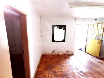 Moradia T1 para Venda em Paialvo