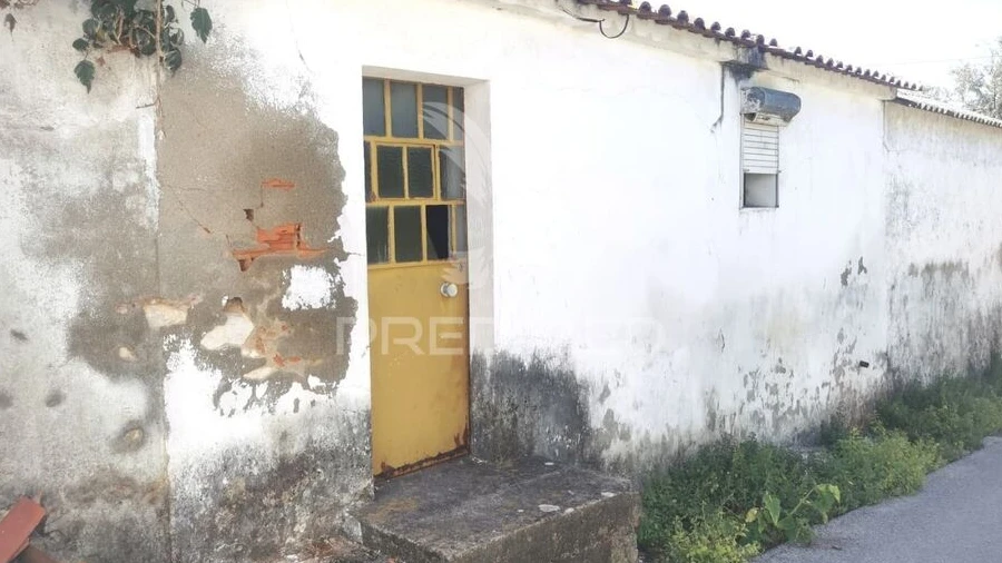 Moradia T1 para Venda em Paialvo