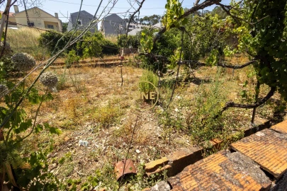 Terreno para Venda em Ramada e Caneças