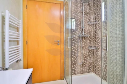 Apartamento T3 para Venda em Este (São Pedro e São Mamede)