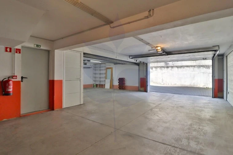 Apartamento T3 para Venda em Este (São Pedro e São Mamede) Foto 29