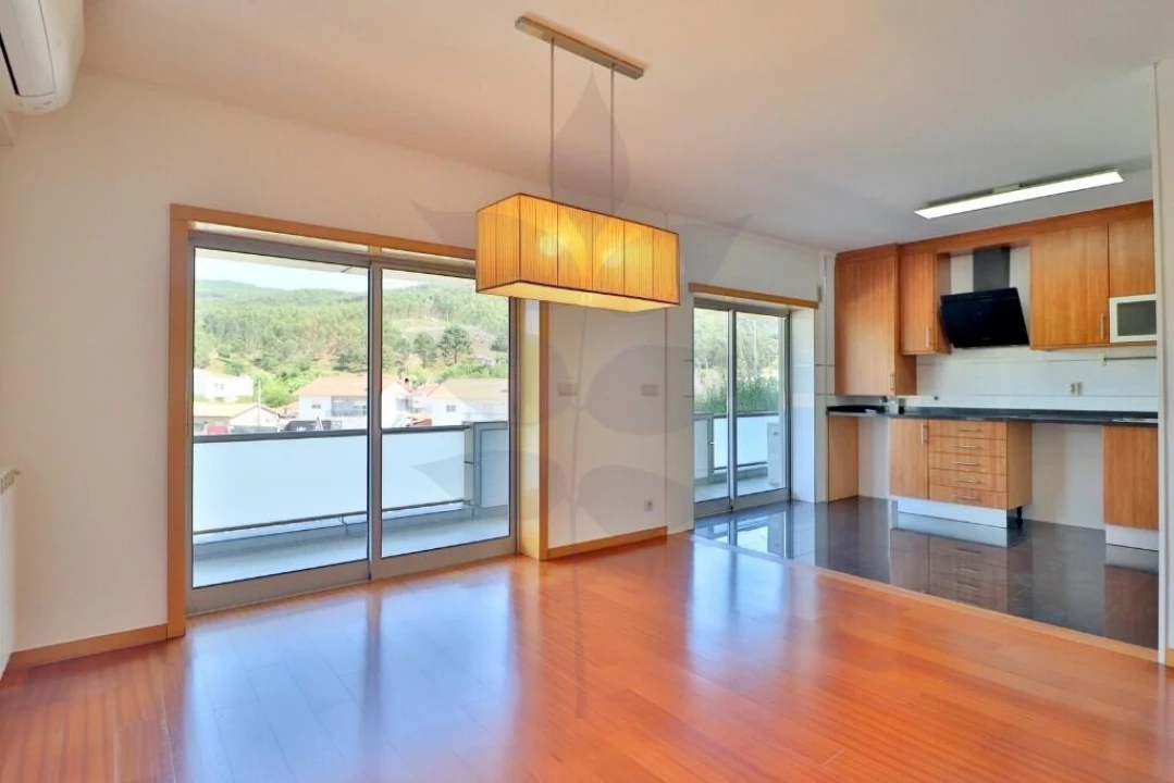 Apartamento T3 para Venda em Este (São Pedro e São Mamede) Foto 3