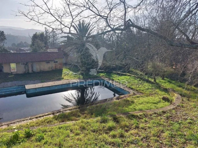 Moradia T6 para Venda em São João da Madeira Foto 14