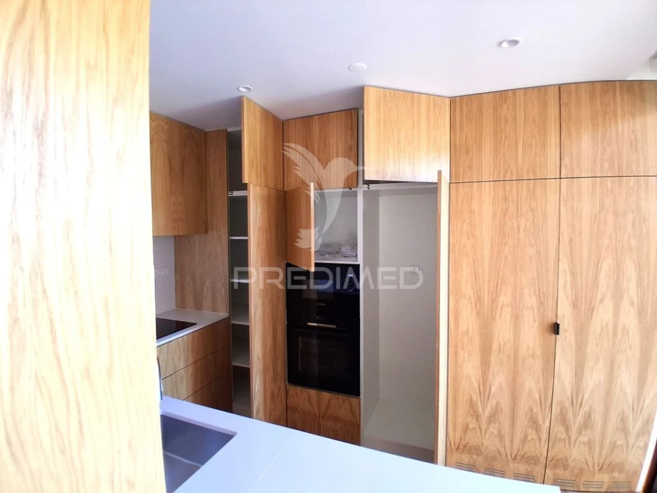 Apartamento T3 para Venda em Quarteira Foto 15