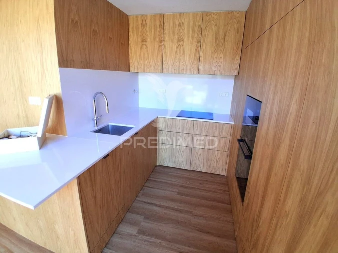 Apartamento T3 para Venda em Quarteira Foto 11