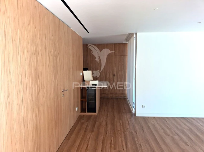 Apartamento T3 para Venda em Quarteira Foto 7