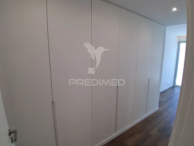 Apartamento T3 para Venda em Quarteira Foto 20