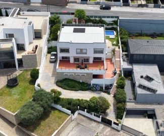 Moradia T4 para Venda em Nogueiró e Tenões