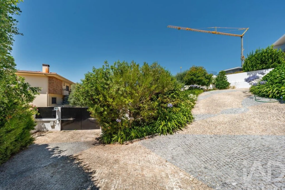 Moradia T4 para Venda em Nogueiró e Tenões Foto 38