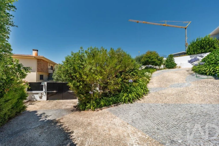 Moradia T4 para Venda em Nogueiró e Tenões Foto 38