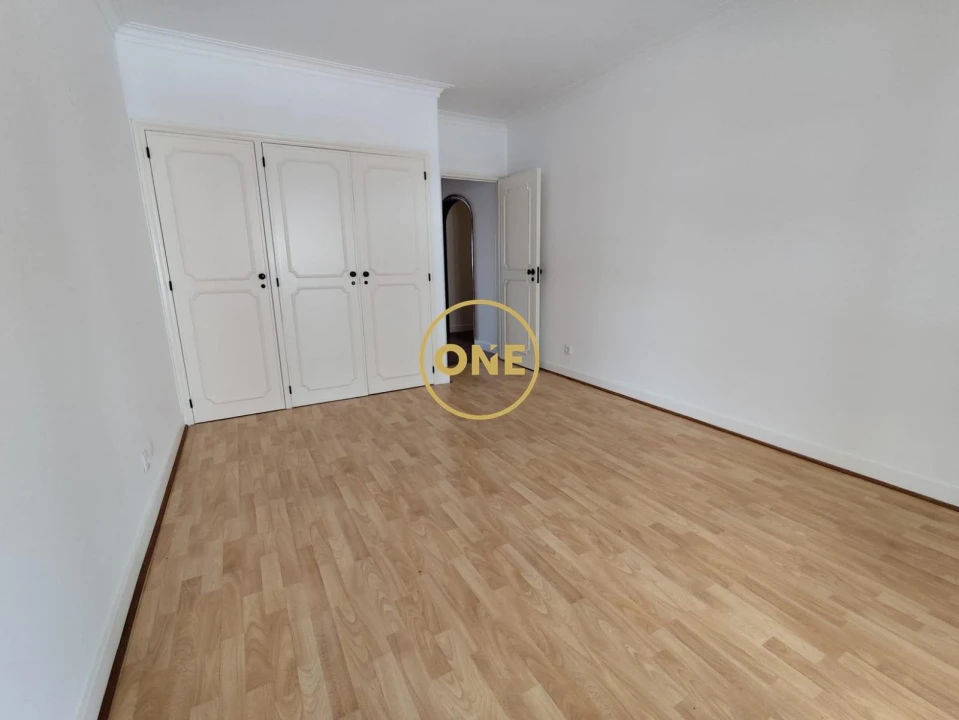 Apartamento T2 para Arrendamento em Cascais e Estoril Foto 14
