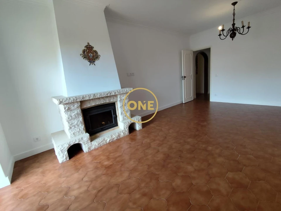 Apartamento T2 para Arrendamento em Cascais e Estoril Foto 2