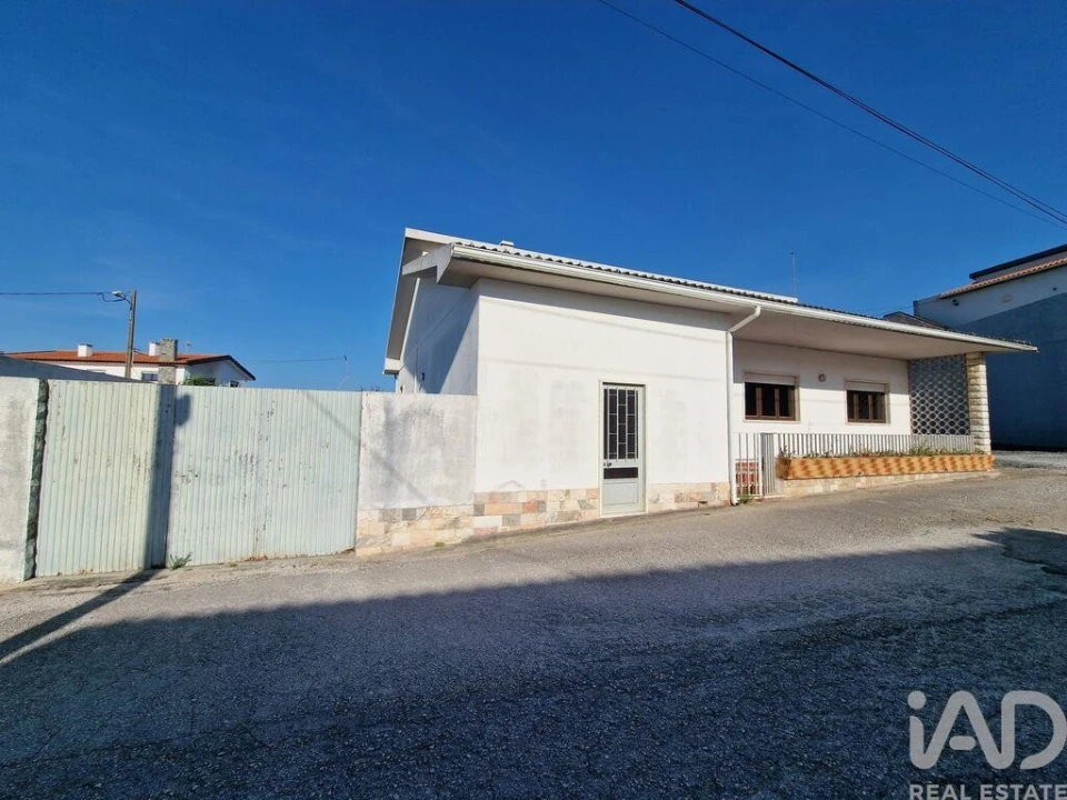 Moradia T3 para Venda em Lourinhã e Atalaia Foto 4