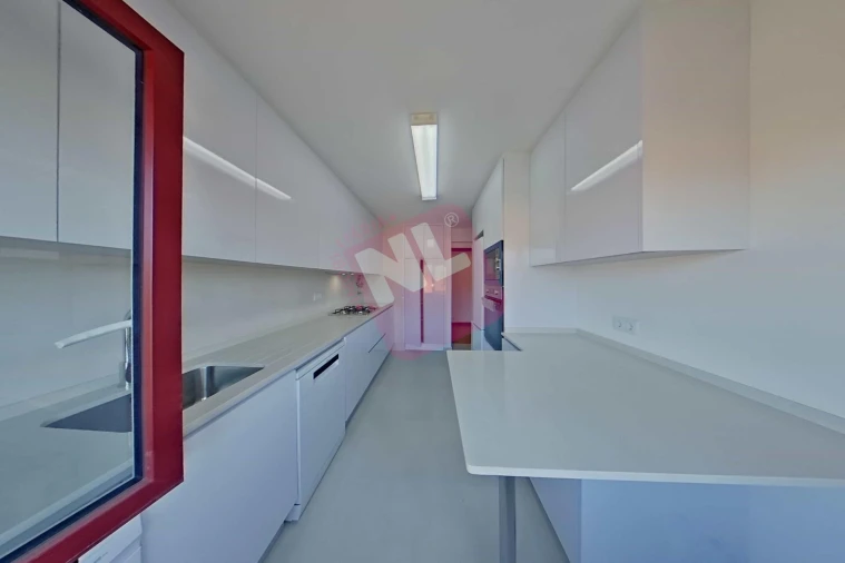 Apartamento T2 para Arrendamento em Lumiar Foto 11