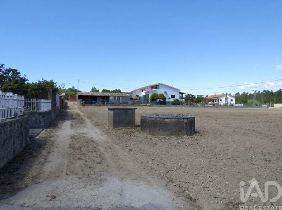 Terreno para Venda em Souto da Carpalhosa e Ortigosa Foto 6
