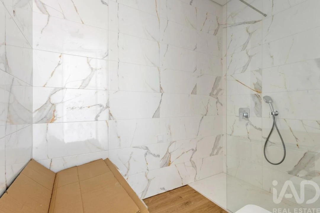 Apartamento T3 para Venda em Lourinhã e Atalaia Foto 13