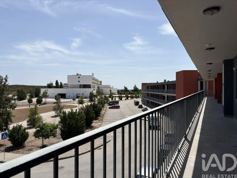 Apartamento T2 para Venda em Mexilhoeira Grande Foto 25