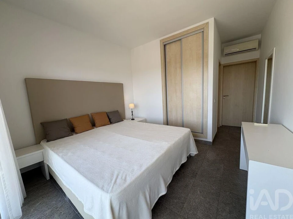 Apartamento T2 para Venda em Mexilhoeira Grande Foto 15