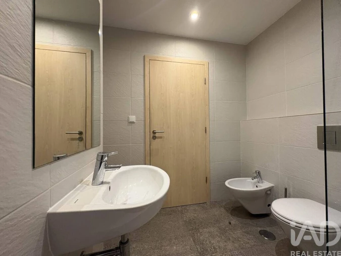 Apartamento T2 para Venda em Mexilhoeira Grande Foto 21